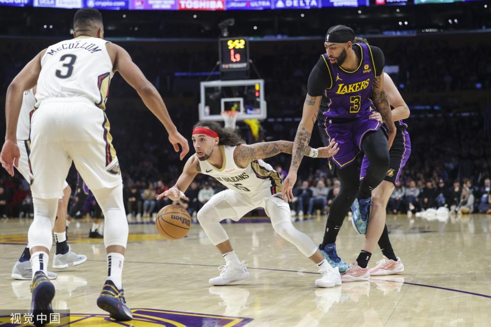 纵观体坛历 纵观体坛历